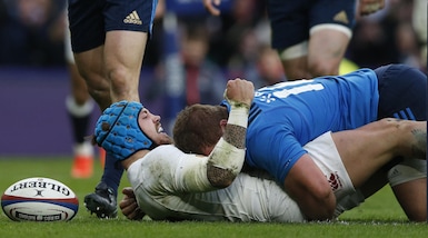 Sei Nazioni 2017, abbracci e strette: quanto "affetto" in campo