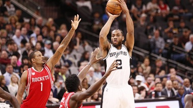 Leonard regola Houston, Warriors ok ad Atlanta