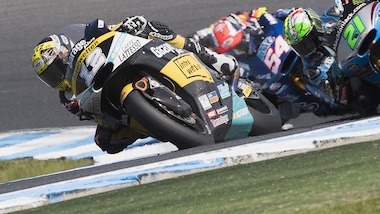 Moto2, a Jerez Oliveira domina la prima giornata di test
