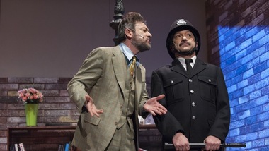 Al Sala Umberto l’Ispettore Drake è alle prese con il delitto perfetto