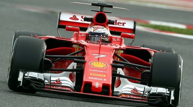 F1, test a Barcellona: giro record per Raikkonen