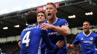 Stoke-Chelsea 1-2: Conte, una mano sul titolo