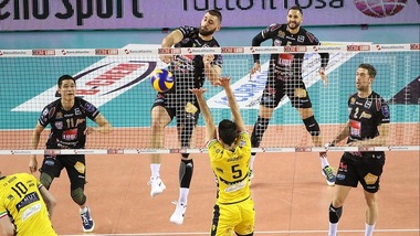 Volley: Superlega, la Lube vince il primo round contro Modena