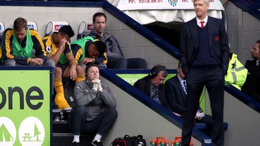 Calciomercato, Wenger-Psg: per i bookmaker si fa