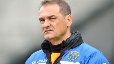 Serie B Latina, Vivarini: «Espulsione ingiusta, episodi sempre contro»