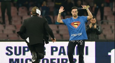 Invasione di campo durante Napoli-Juventus: il "Falco" colpisce ancora