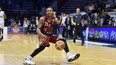 FIBA Champions, Venezia pesca Tenerife in semifinale