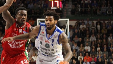 Sassari, si infortuna Lacey: out 30-40 giorni