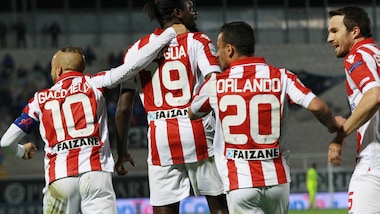 Serie B Vicenza-Novara 3-1. I biancorossi vincono in rimonta