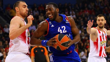 Eurolega, Bryant Dunston rinnova con l'Efes