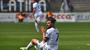 Latina, 5 punti di penalizzazione: addio Serie B