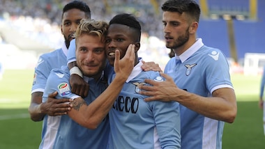 Serie A: Lazio-Sampdoria 7-3, Genoa-Inter 1-0, il Palermo è in Serie B
