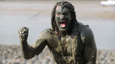 Maldon Mud Race: la corsa nel fango più pazza del mondo