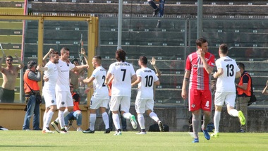 Supercoppa Lega Pro, Cremonese-Venezia 1-2: decidono Geijo e Bentivoglio