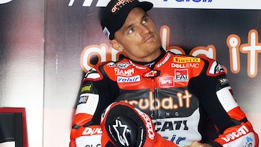 Sbk Ducati, Davies: «Che weekend! Grande lavoro di squadra»