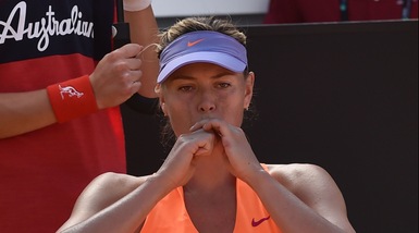 Colpo di scena agli Internazionali d'Italia: la Sharapova si ritira