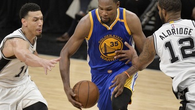 Durant sbanca San Antonio, Golden State sul 3-0