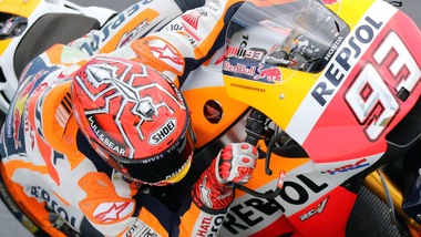 MotoGp Le Mans: Marquez il più veloce nel warm up, Rossi 8°