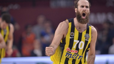 Eurolega, è festa per il Fenerbahce di Datome! Olympiacos sconfitto