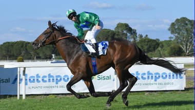 Mac Mahon, uno show nel Derby