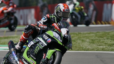 SBK Donington, Rea centra anche le terze libere