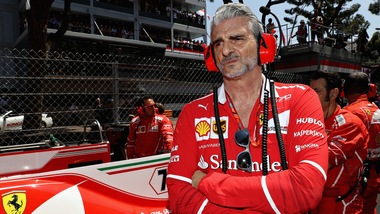 F1 Ferrari, Arrivabene: «I piloti se la sono giocata in pista»