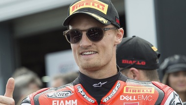 Sbk, Davies: «Felice del podio per i miei fan»