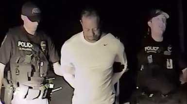 Golf, Tiger Woods barcollante: spunta il video dell'arresto