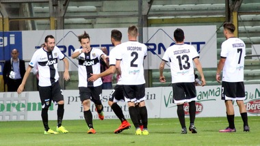 Calciomercato Parma, ufficiale l'attaccante Lescano