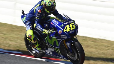 MotoGp, Rossi: «Guidare così è un incubo»