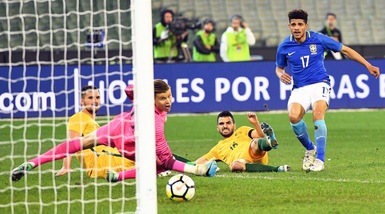 Amichevoli, Australia-Brasile 0-4: in campo Alex Sandro e Douglas Costa
