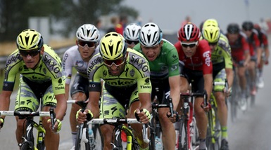 Giro di Slovenia: Siutsou si rompe il femore, operato d'urgenza