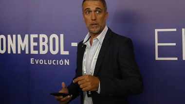 Serie A Fiorentina, Antognoni premia Batistuta