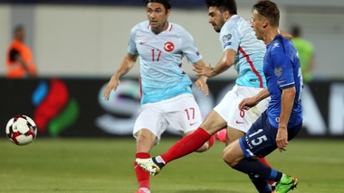 Benfica, offerta al Fenerbahce per Tufan