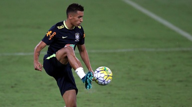 Calciomercato: «Shopping Manchester United: vuole Marquinhos»