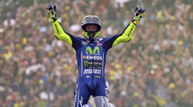 MotoGp Yamaha, Graziano Rossi: «Valentino è strafigo»