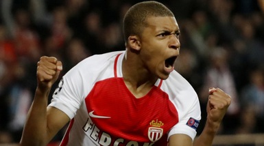 Real Madrid, Perez incontra il padre di Mbappé