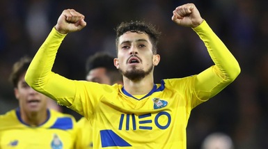 Dall'Inghilterra: «Chelsea, l'alternativa ad Alex Sandro è l'ex Inter Telles»