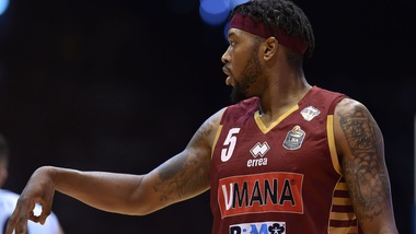 Basket Serie A, Stone rinnova con Venezia