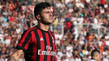 Calciomercato Crotone, Cutrone si può fare. Per la fascia Mladenovic