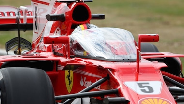 F1 Ferrari: Vettel primo pilota con lo "scudo"