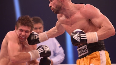 De Carolis - Polyakov: come diventare pugile in meno di 10 minuti
