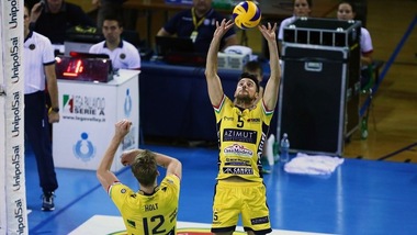 Volley: Superlega, a Ravenna palleggerà Orduna