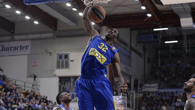 Basket Serie A, la Fiat Torino piazza il colpo Mbakwe