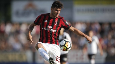 Calciomercato, il Crotone non molla Cutrone e Sadiq