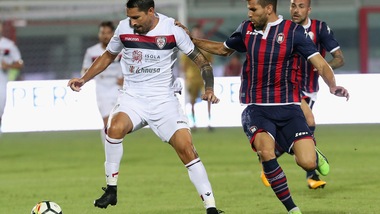 Crotone-Cagliari 2-2: allo Scida finisce in pareggio