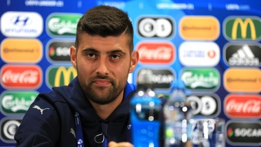 Fiorentina, ecco Benassi: «Non vedo l'ora di cominciare»