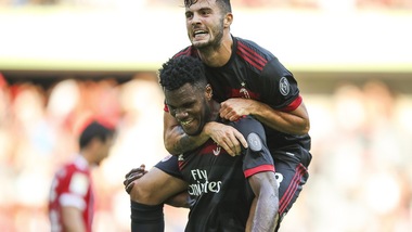 Calciomercato, Bologna su Cutrone. Si complica Palacio