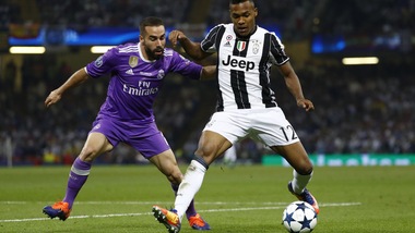 Juve, accordo con Alex Sandro per il rinnovo: i dettagli