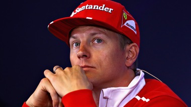 F1, Raikkonen: «Spero che resti anche Vettel»